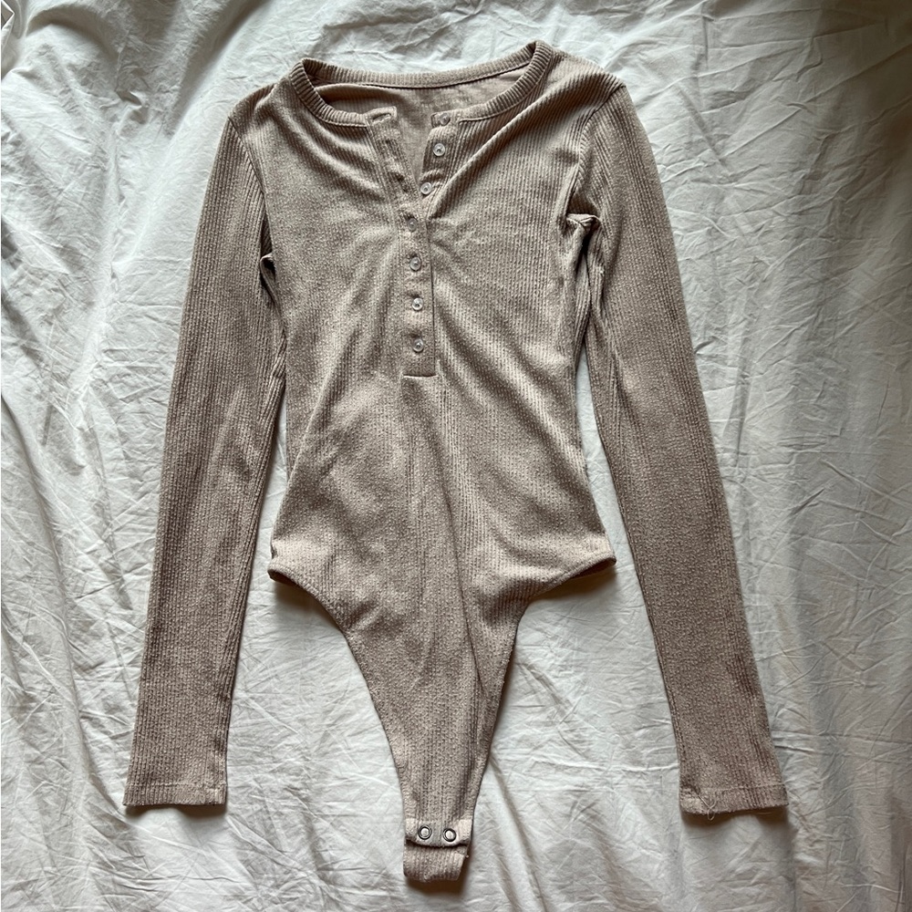 AMERICAN EAGLE THONG BODYSUIT - SIZE XS